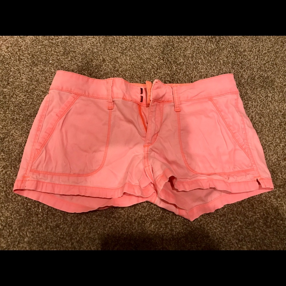 Coral Size 5 Arizona Jean shorts
